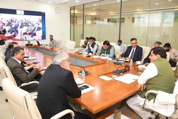 چیف منسٹر نے ریلائنس کے تین کمپریسڈ بائیو گیس پلانٹس کا ورچوئلی طور پر افتتاح کیا۔ چیف منسٹر نے ریلائنس کے تین کمپریسڈ بائیو گیس پلانٹس کا ورچوئلی طور پر افتتاح کیا۔