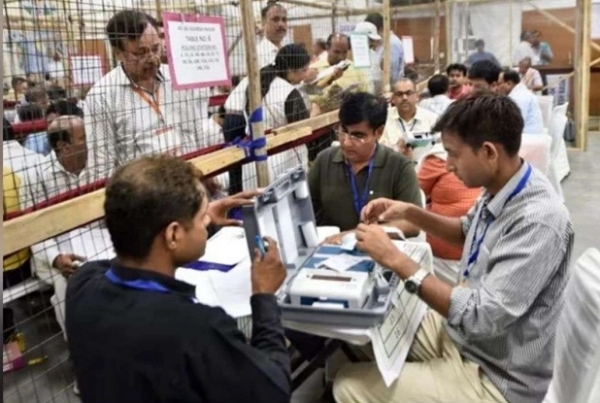 ووٹوں کی گنتی جمعہ کو، امیدواروں کے دل کی دھڑکن تیز