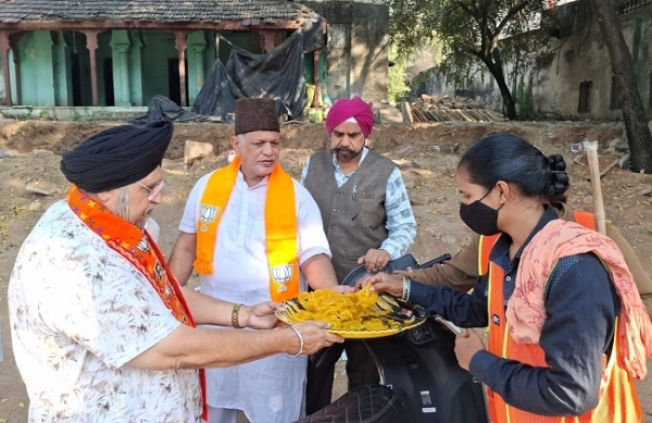 بی جے پی کی بہار اسمبلی انتخابات میں ”شاندار کامیابی“ پر ہرانا شہر حیدرآباد میں جشن،جگموہن سنگھ، فِراسَت علی باقری کی شرکت