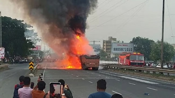 DEADLY TRACK RECORD AT PUNE’S NAWALE BRIDGE 210 ACCIDENTS, 82 DEATHS DEADLY TRACK RECORD AT PUNE’S NAWALE BRIDGE 210 ACCIDENTS, 82 DEATHS