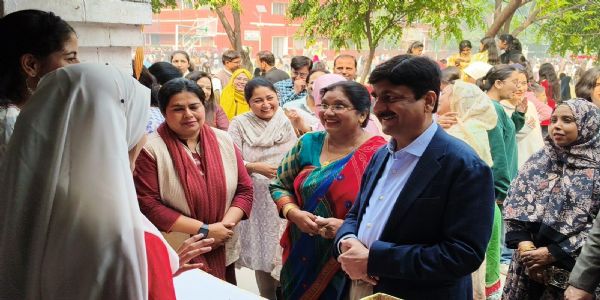 اے ایم یو گرلز اسکول میں یومِ اطفال کا میلہ کا انعقاد