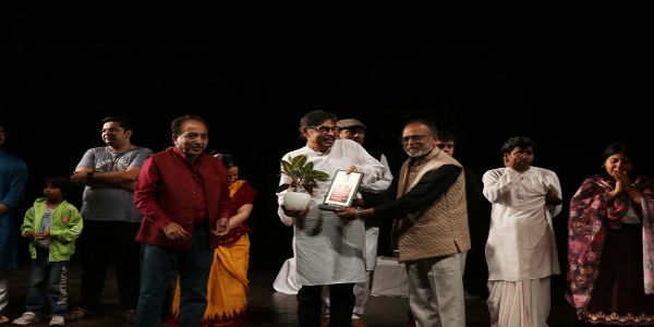 غالب انسٹی ٹیوٹ کے ’ہم سب ڈرامہ گروپ‘ کے زیر اہتمام پانچ روزہ اردو ڈرامہ فیسٹیول اختتام پذیر