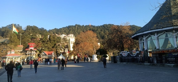 ہماچل میں مختلف مقامات پر درجہ حرارت صفر سے نیچے پہنچا، میدانی علاقوں میں شملہ سے بھی زیادہ سردی ہماچل میں مختلف مقامات پر درجہ حرارت صفر سے نیچے پہنچا، میدانی علاقوں میں شملہ سے بھی زیادہ سردی