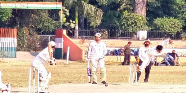 ہندو کالج مرادآباد اور جے ایس ایچ کالج امروہہ فائنل میں پہنچے