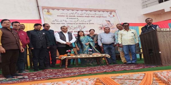 مدھیہ پردیش اردو اکیڈمی کے زیر اہتمام نرسنگھ پور میں سلسلہ کے تحت شعری نشست اور شام غزل منعقد