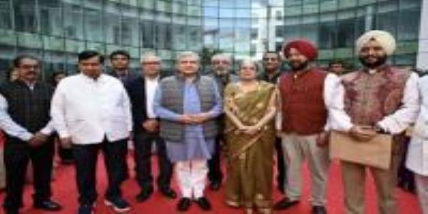 دارالحکومت میں نیشنل پریس ڈے منایا گیا، پریس کی ساکھ کو برقرار رکھنے پر زور دیا گیا۔