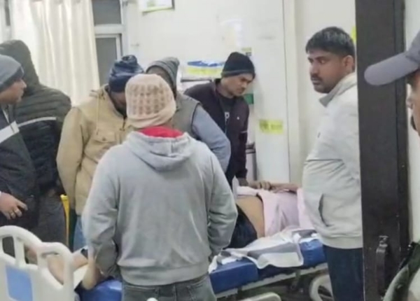 بندھو گڑھ کے ایس ڈی ایم سڑک حادثہ میں زخمی بندھو گڑھ کے ایس ڈی ایم سڑک حادثہ میں زخمی