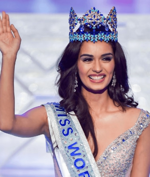 تاریخ کے آئینے میں 18 نومبر: مانوشی چھلر نے مس ورلڈ کا تاج جیتا، ہندوستان کی تیسری مس ورلڈ بنیں تاریخ کے آئینے میں 18 نومبر: مانوشی چھلر نے مس ورلڈ کا تاج جیتا، ہندوستان کی تیسری مس ورلڈ بنیں