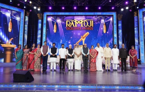 راموجی ایکسی لَینس ایوارڈز 2025 میں نائب صدر کا خطاب، اخلاقی صحافت اور ذمہ دار میڈیا پر زور راموجی ایکسی لَینس ایوارڈز 2025 میں نائب صدر کا خطاب، اخلاقی صحافت اور ذمہ دار میڈیا پر زور