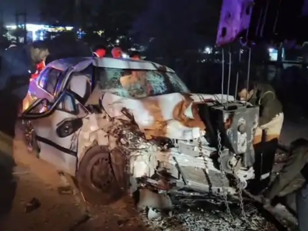 Three killed, five injured in truck-car collision on National Highway Three killed, five injured in truck-car collision on National Highway