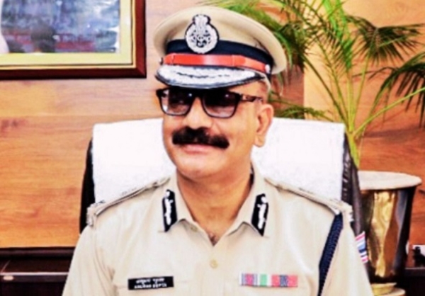 Complaint against former Jharkhand DGP Anurag Gupta Complaint against former Jharkhand DGP Anurag Gupta