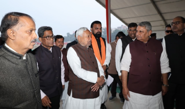 وزیر اعلیٰ نے نئی حکومت کی حلف برداری تقریب کی تیاریوں کا معائنہ کیا، افسران کو ضروری ہدایات دیں وزیر اعلیٰ نے نئی حکومت کی حلف برداری تقریب کی تیاریوں کا معائنہ کیا، افسران کو ضروری ہدایات دیں