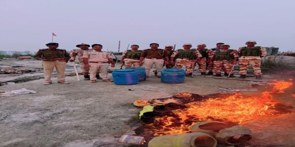 سارن پولیس کا شراب اسمگلر وں کے خلاف کریک ڈاؤن، سات گرفتار