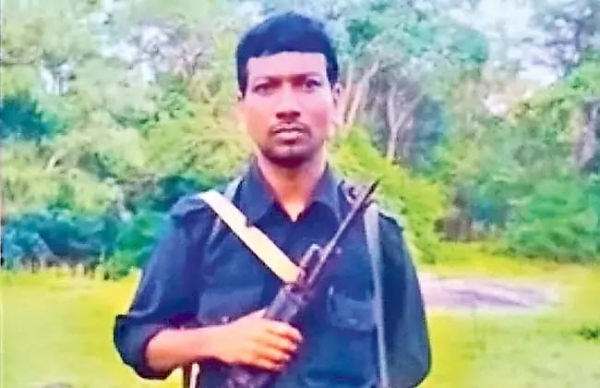 (لیڈ) آندھرا پردیش: تصادم میں انتہائی مطلوب ہڈما اور اس کی بیوی سمیت6 ماووادی ہلاک