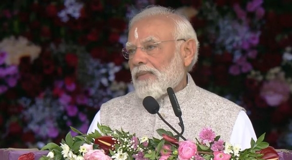 سری ستیہ سائیں بابا کی صد سالہ تقریب عالمگیر محبت، امن اور خدمت کا جشن ہے: وزیر اعظم