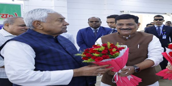 جے ڈی یو نے نتیش کماراور بی جے پی نے سمراٹ چودھری کو قانون ساز پارٹی کا لیڈرمنتخب کیا