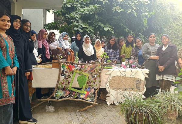 عبداللہ کالج نمائش عبداللہ کالج نمائش