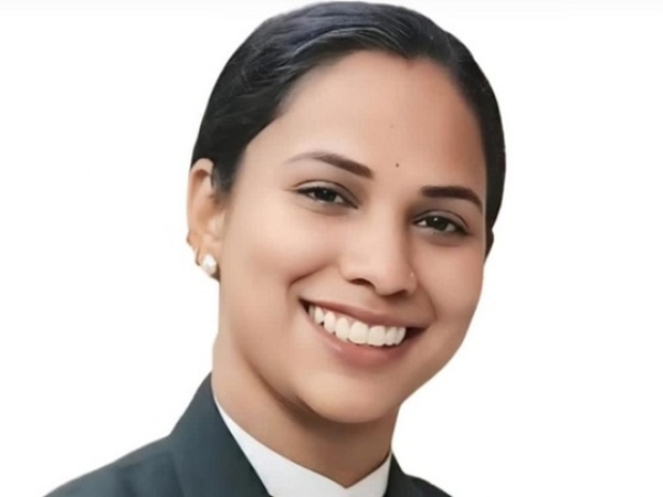 متوفیہ  وکیل ابھجیتا راٹھور