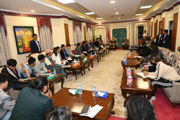 نیپال میں23 جین زی گروپوں نے سوشیلا کارکی کو ہٹانے کیلئے صدر کو خط پیش کیا