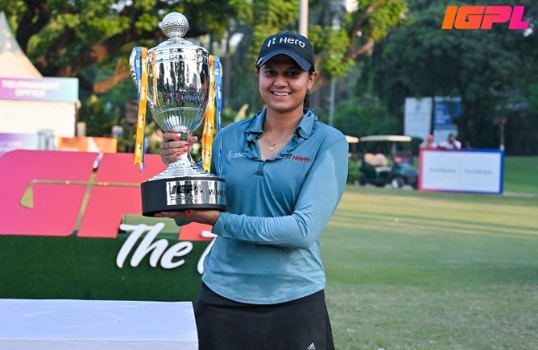 پرنوی نے رقم کی تاریخ ، مرد کھلاڑیوں کو پچھاڑ کرآئی جی پی ایل ممبئی کا خطاب جیتا