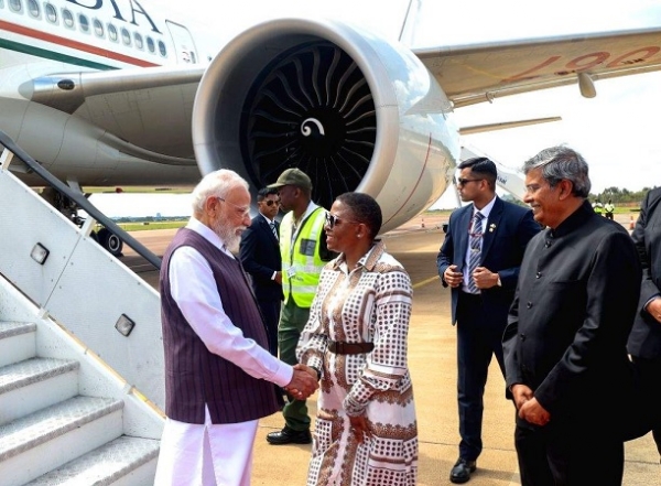 وزیر اعظم مودی جوہانسبرگ پہنچے، افریقہ میں پہلی بارجی-20 چوٹی کانفرنس میں شرکت کریں گے
