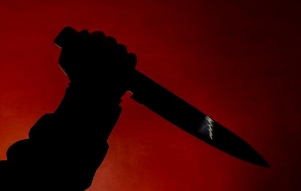 Father-son attacked with knife in dispute over filling water