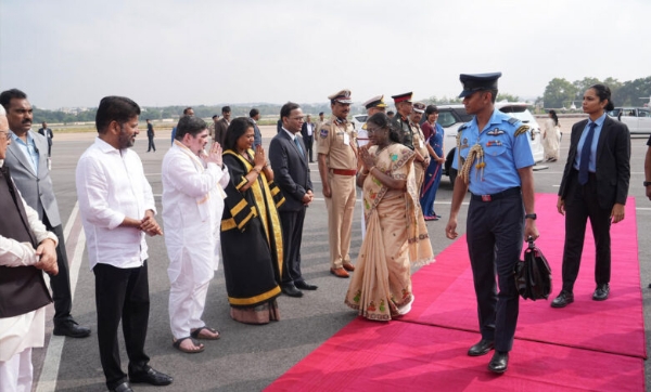 صدرجمہوریہ دروپدی مرمو کاحیدرآباد دورہ مکمل، اے پی کے پٹاپرتی روانگی