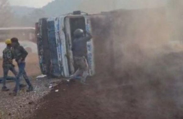 Two killed as iron ore-laden dumper overturns on e-rickshaw Two killed as iron ore-laden dumper overturns on e-rickshaw