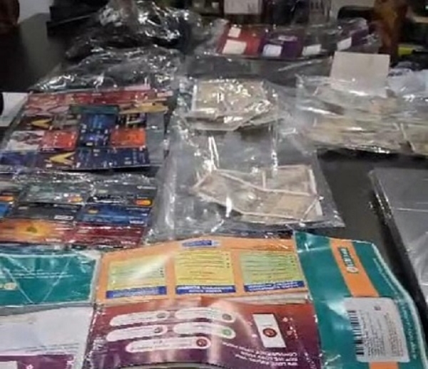 جعلی کرنسی کے ریکیٹ سے مواد برآمد