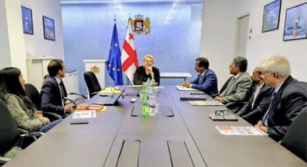 ہندوستان اور جارجیا  کے درمیان ریشم کی زراعت، ٹیکسٹائل اور ملبوسات کی تجارت اور قالین کی صنعت میں تعاون کو فروغ دینے پر زور