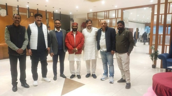 ہم سب ایک ہیں بتانے کی کوشش، کانگریس رہنماؤں کی مشترکہ تصویر شیئر کی