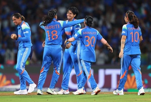 ٹیم انڈیا نے 52 سالوں میں پہلی بار خواتین کا ون ڈے ورلڈ کپ جیتا