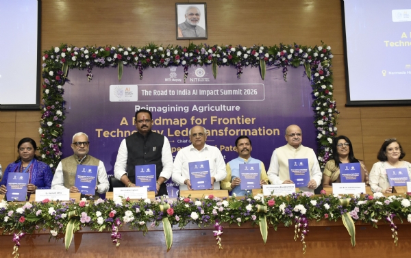 نیتی آیوگ کا روڈ میپ ملک کے زرعی شعبے کو مستقبل کے لیے تیار کرنے کا ایک اہم خاکہ ہے: وزیر اعلیٰ نیتی آیوگ کا روڈ میپ ملک کے زرعی شعبے کو مستقبل کے لیے تیار کرنے کا ایک اہم خاکہ ہے: وزیر اعلیٰ