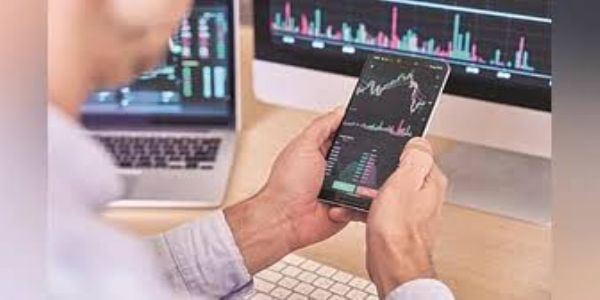 فرنیچر کے تاجر سے شیئر ٹریڈنگ کے نام پر 22 لاکھ روپے کی دھوکہ دھڑی۔