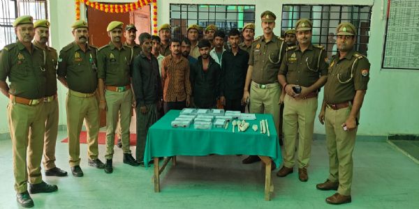 جونپور: انکاونٹر میں 9 بین ریاستی چور گرفتار، دو گولیاں لگنے سے زخمی