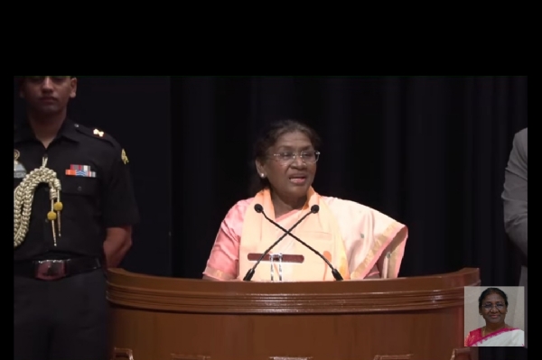 صدرجمہوریہ دروپدی مرمو آج کماؤں یونیورسٹی کے 20ویں جلسہ تقسیم اسناد میں شرکت کریں کی صدرجمہوریہ دروپدی مرمو آج کماؤں یونیورسٹی کے 20ویں جلسہ تقسیم اسناد میں شرکت کریں کی