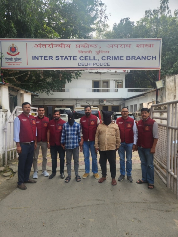 بھلسوا ڈیری علاقے میں قتل کی کوشش اور فساد کے دومفرور ملزم گرفتار بھلسوا ڈیری علاقے میں قتل کی کوشش اور فساد کے دومفرور ملزم گرفتار