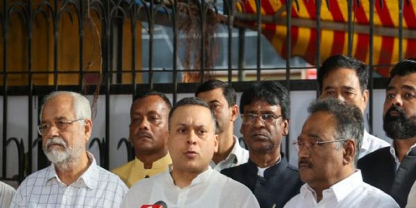 ایس آئی آر کے خلاف ترنمول کے مارچ کو بی جے پی نے’دراندازوں کو بچاو ریلی‘ کا نام دیا