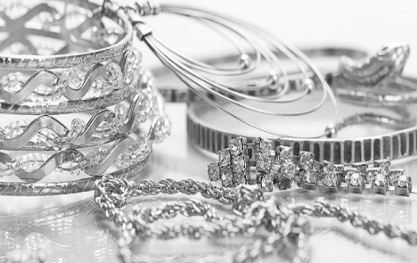 Silver prices rise as demand for wedding season increases Silver prices rise as demand for wedding season increases