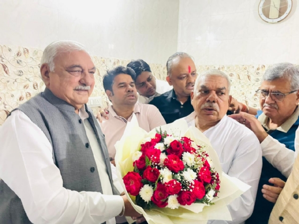 حکومت شیفالی ورما کو ڈھائی کروڑ کا انعام اور اعلیٰ عہدے پر تقرری دے: ہڈا