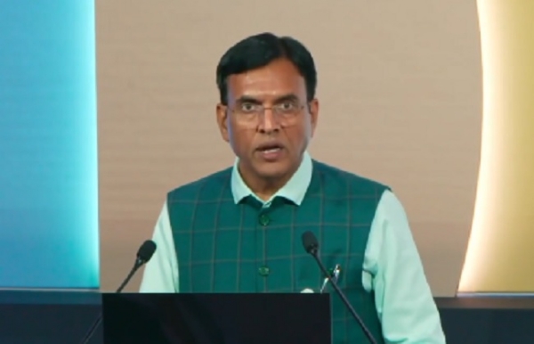 ڈاکٹر منسکھ منڈاویہ نے دوحہ اجلاس میں ہندوستان کے ڈیجیٹل اور مالیاتی شمولیت کے ماڈل پر روشنی ڈالی