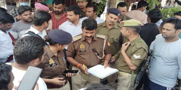 اتر پردیش کے مرزا پور میں ٹرین کی زد میں آکر چھ خواتین سمیت آٹھ عقیدت مند ہلاک، متعدد زخمی