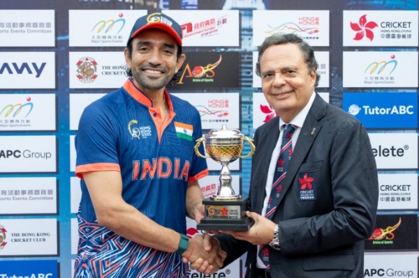 ہانگ کانگ سکسیز: رابن اتھپا کی دھواں دار اننگز، بھارت نے پاکستان کو 2 رن سے ہرایا ہانگ کانگ سکسیز: رابن اتھپا کی دھواں دار اننگز، بھارت نے پاکستان کو 2 رن سے ہرایا