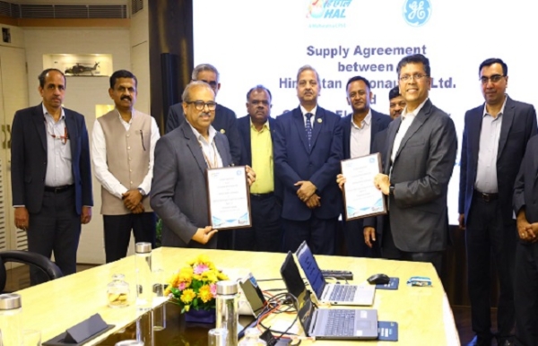 فوج کو جلد ہی تیجس-1اے ملے گا،ایچ اے ایل نے انجن کی فراہمی کے لیے امریکی کمپنی کے ساتھ معاہدے پرکئے دستخط فوج کو جلد ہی تیجس-1اے ملے گا،ایچ اے ایل نے انجن کی فراہمی کے لیے امریکی کمپنی کے ساتھ معاہدے پرکئے دستخط