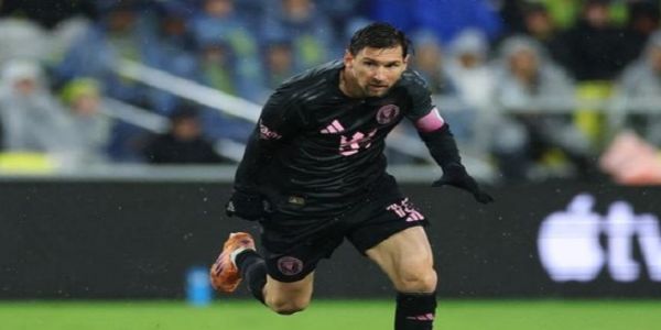 انگولا کے خلاف دوستانہ میچ کے لیے لیونل میسی ارجنٹینا کی ٹیم میں شامل