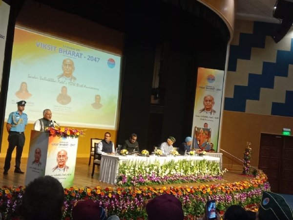 معاشی خود انحصاری کے بغیر حقیقی ترقی ناممکن ہے معاشی خود انحصاری کے بغیر حقیقی ترقی ناممکن ہے