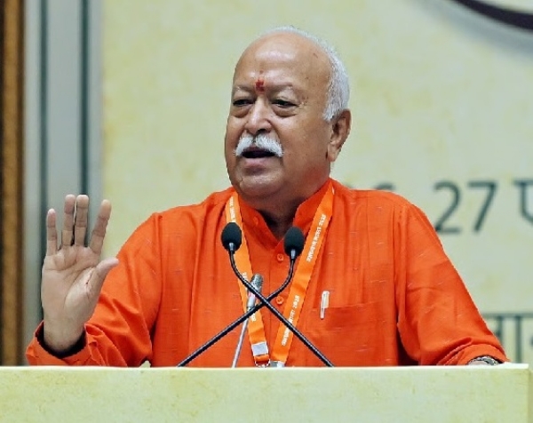 ملک کے تئیں ذمہ داری کے احساس کو مضبوط کرنا ہی آر ایس ایس کا مقصد : موہن بھاگوت ملک کے تئیں ذمہ داری کے احساس کو مضبوط کرنا ہی آر ایس ایس کا مقصد : موہن بھاگوت