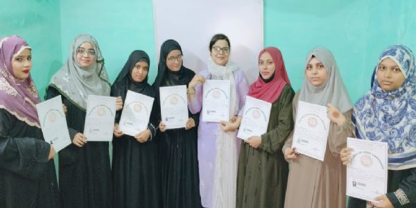 یومِ اردو پر مَوجپور میں باغ سوسائٹی کا شاندار پروگرام