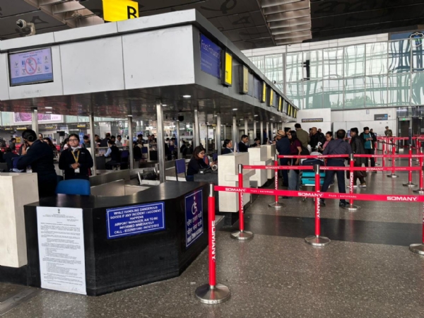 کولکاتہ ہوائی اڈے پر تمام خدمات معمول پر ، مسافروں کو بلا تعطل خدمات مل رہی ہیں کولکاتہ ہوائی اڈے پر تمام خدمات معمول پر ، مسافروں کو بلا تعطل خدمات مل رہی ہیں