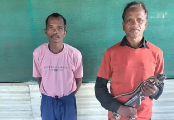 نکسلی دیپک اور روہت نے کیا سرینڈر نکسلی دیپک اور روہت نے کیا سرینڈر